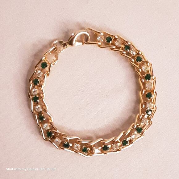 Gold Tone Chain Link Bracelet String Of Green Clear Rhinestones Lobster Clasp - Picture 4 of 10